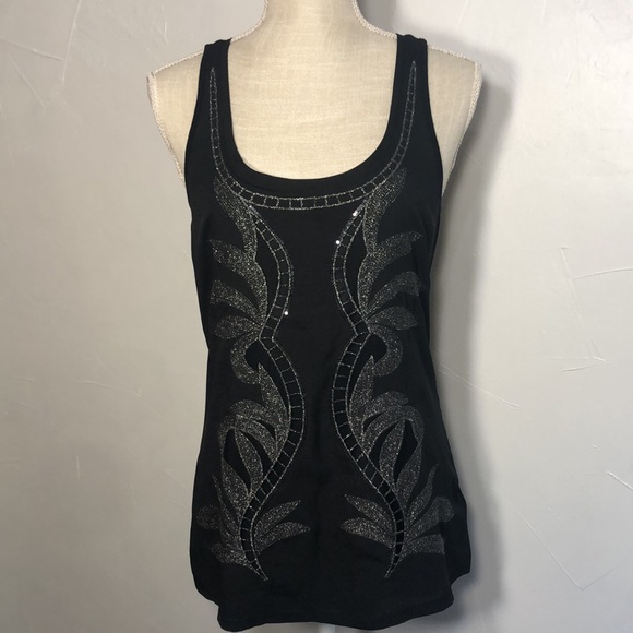 🆕 Express Tank Top in Black - Picture 3 of 5